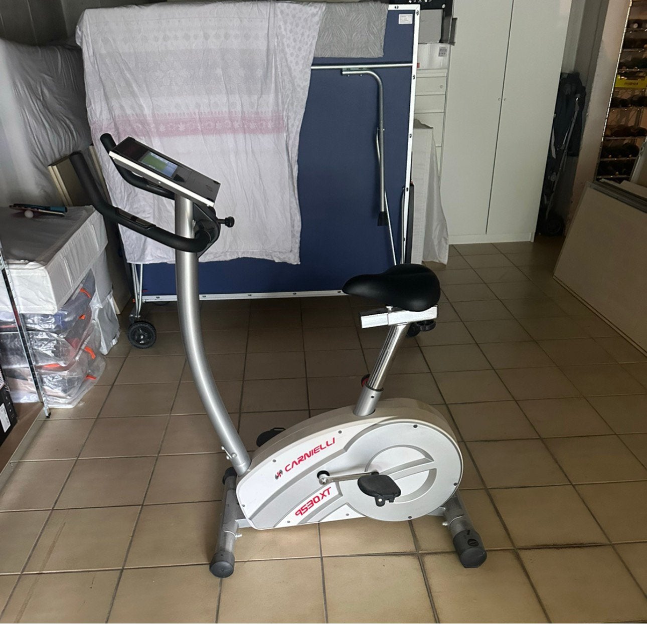 Vélo appartement, Sports & Fitness, Enlèvement, Utilisé, Vélo d'appartement