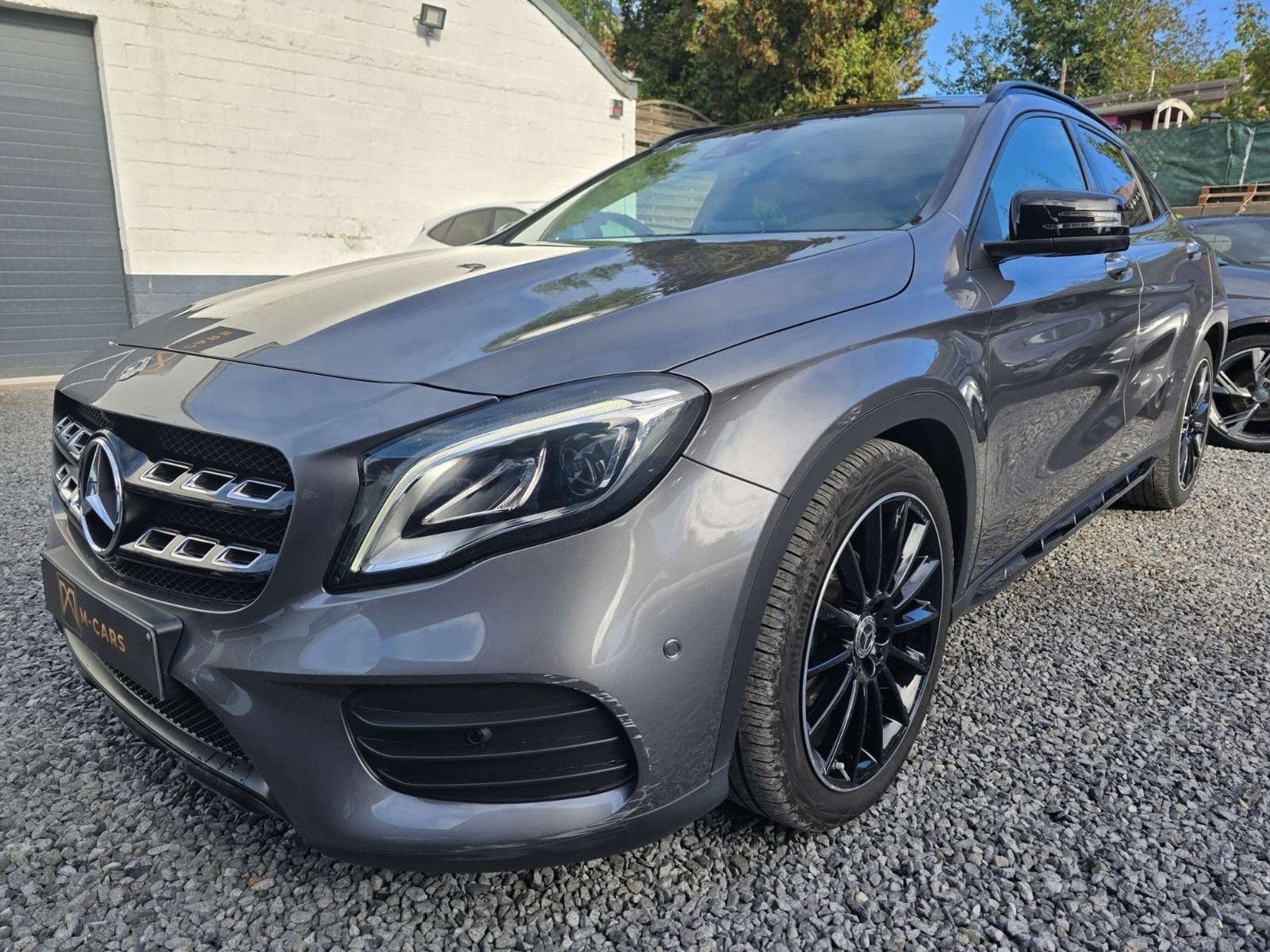 Mercedes-Benz GLA 200 AMG * TOIT PANO * LED * (automatique), Autos, Argent ou Gris, Achat, Euro 6, Entreprise