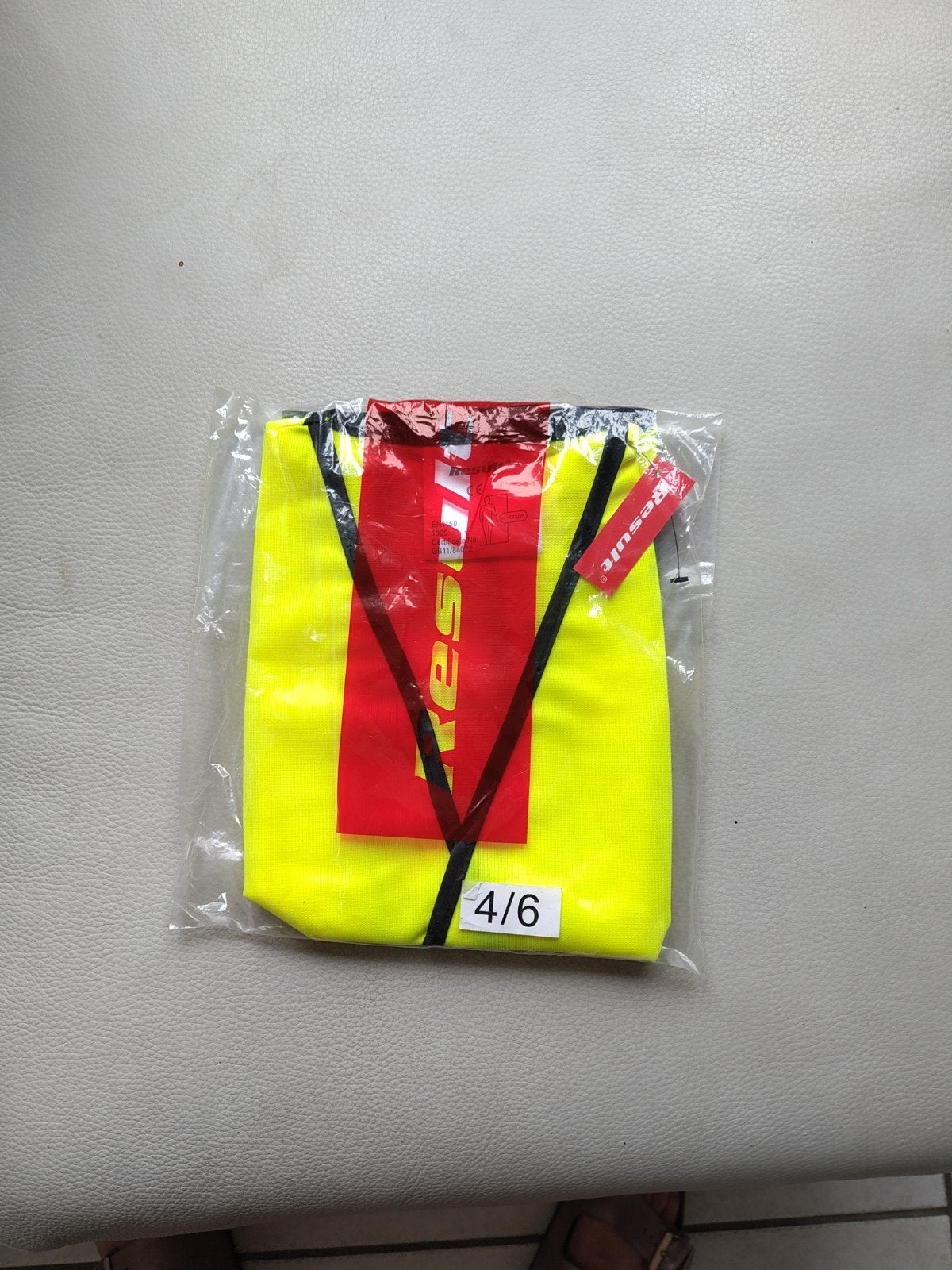 fluo hesje4/6 jaar nieuw, Ophalen