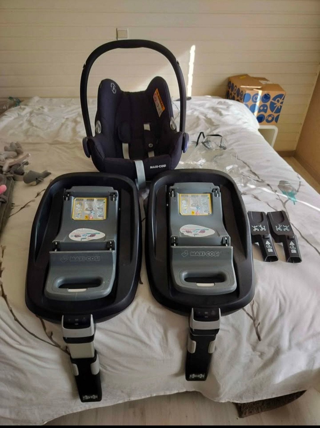 maxi cosi draagbare autostoel + 2 basis isofix, Ophalen, Gebruikt, Maxi-Cosi, Isofix