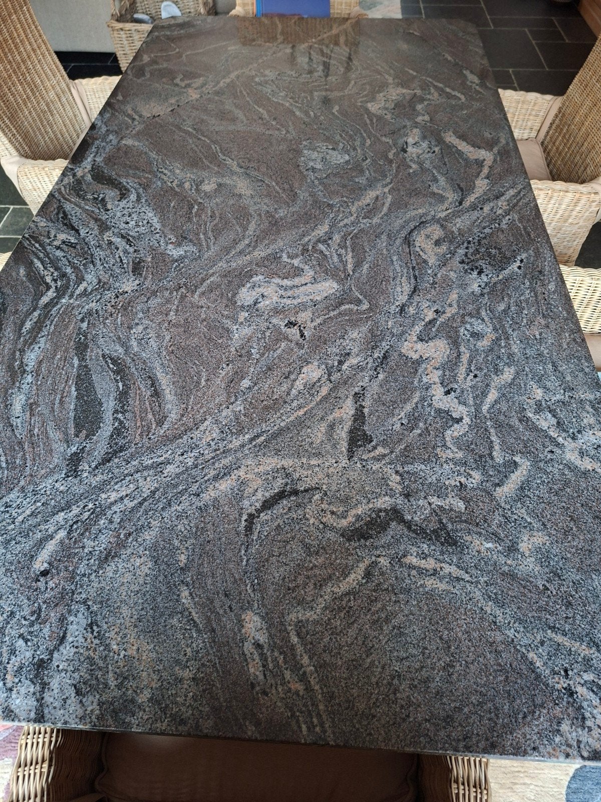 Tafel  en salon  Tafel   in graniet, Ophalen