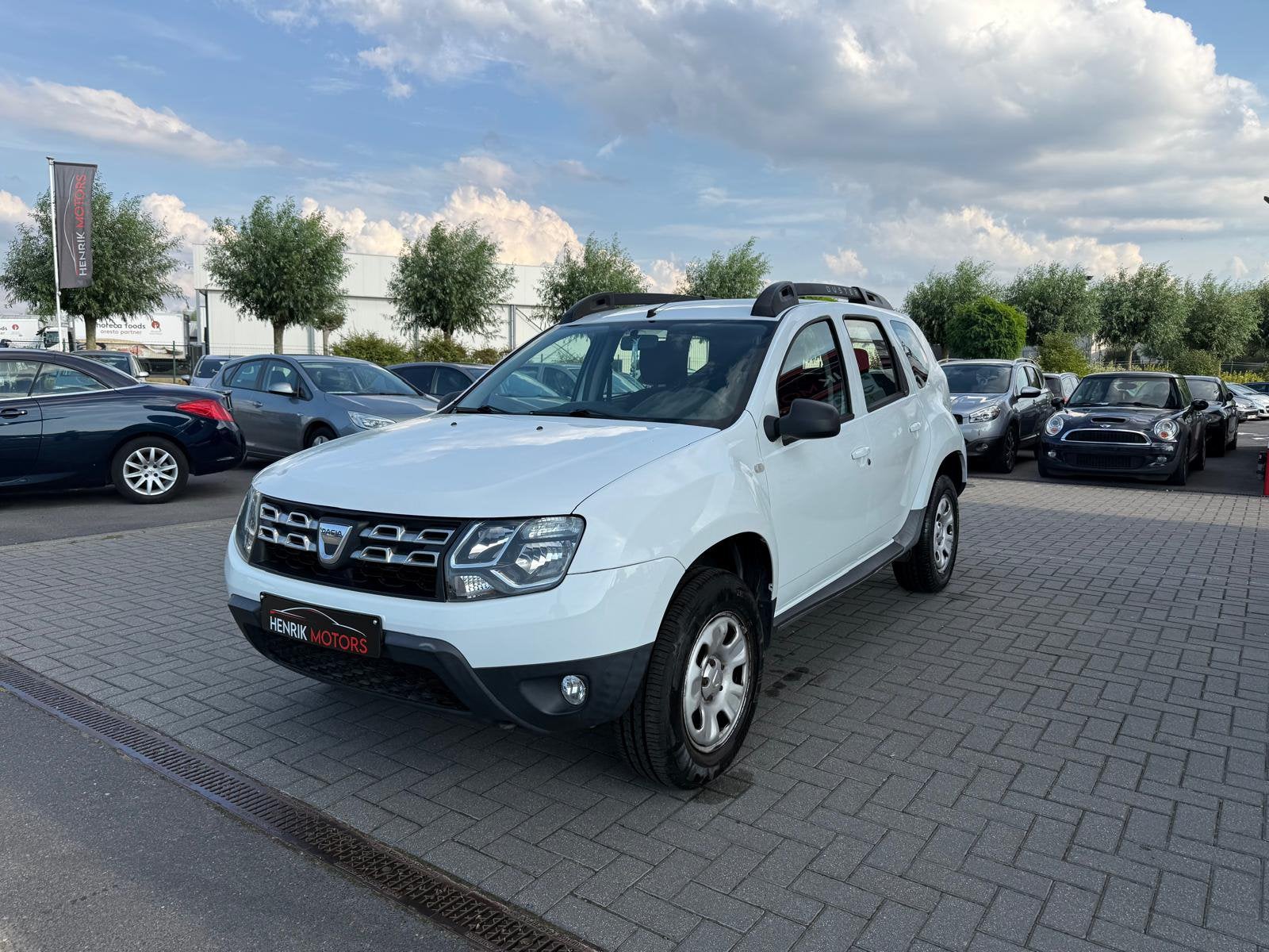 Dacia Duster 1.1i •Airco• GARANTIE / KEURING / CARPASS, Duster, Bedrijf, https://public.car-pass.be/vhr/92f72f96-fac5-4000-92d0-353afe3bd773