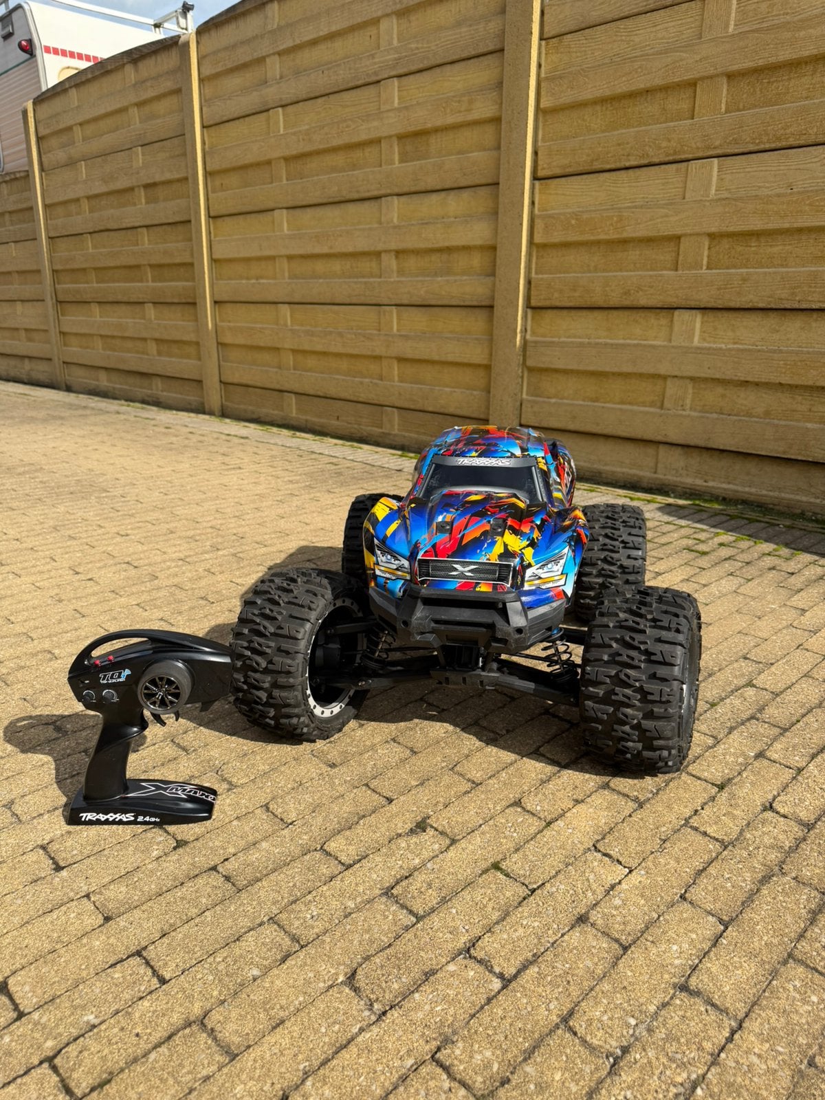 Traxxas X-Maxx 8S – zeer nette staat – Pro-Line Trenchers, Hobby & Loisirs créatifs, Autres échelles, Voiture off road, Comme neuf