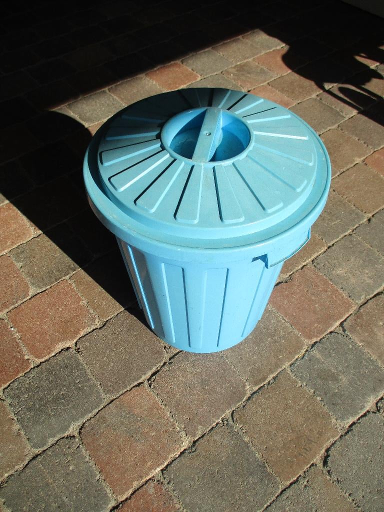 Blauwe vuilnisemmer /vuilbak met deksel, Ophalen, Zo goed als nieuw, Kunststof, Minder dan 50 cm