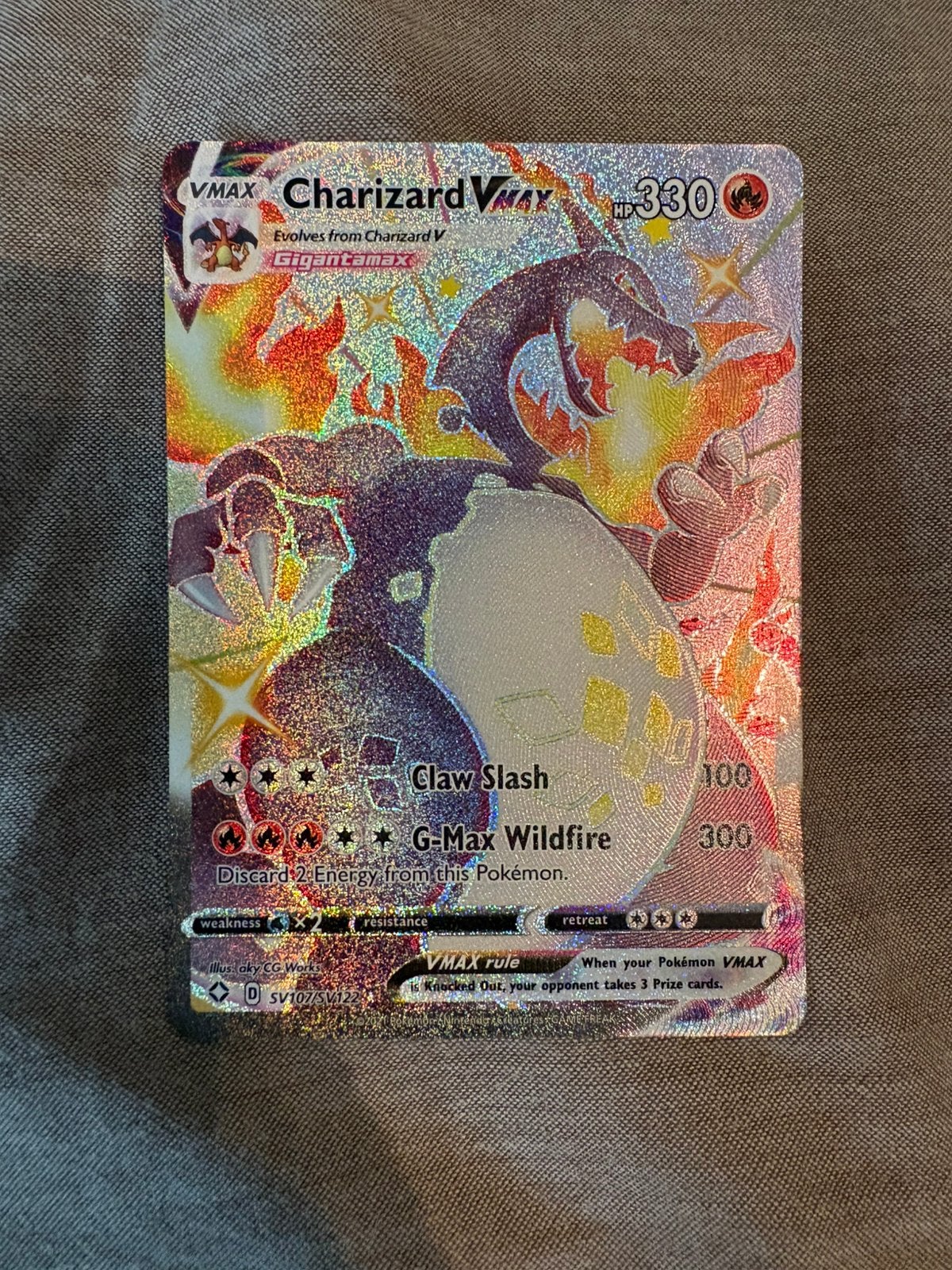 Charizard VMAX SV107/SV122 - Shining Fates - Pokémon, Ophalen of Verzenden, Zo goed als nieuw