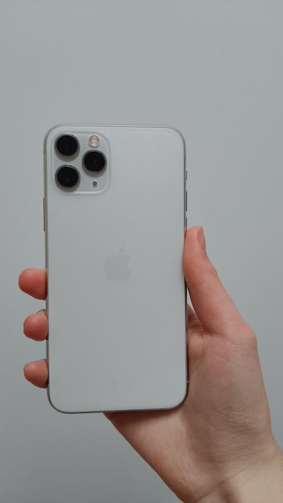 Iphone 11 pro (prix négociable), Telecommunicatie, Mobiele telefoons | Apple iPhone, Ophalen, Zo goed als nieuw, IPhone 11