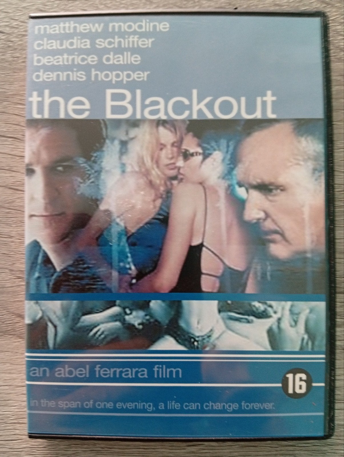 the blackout cult dvd Dennis hopper, Cd's en Dvd's, Dvd's | Drama, Bonusmateriaal, Vanaf 16 jaar, Overige genres, Nederlands