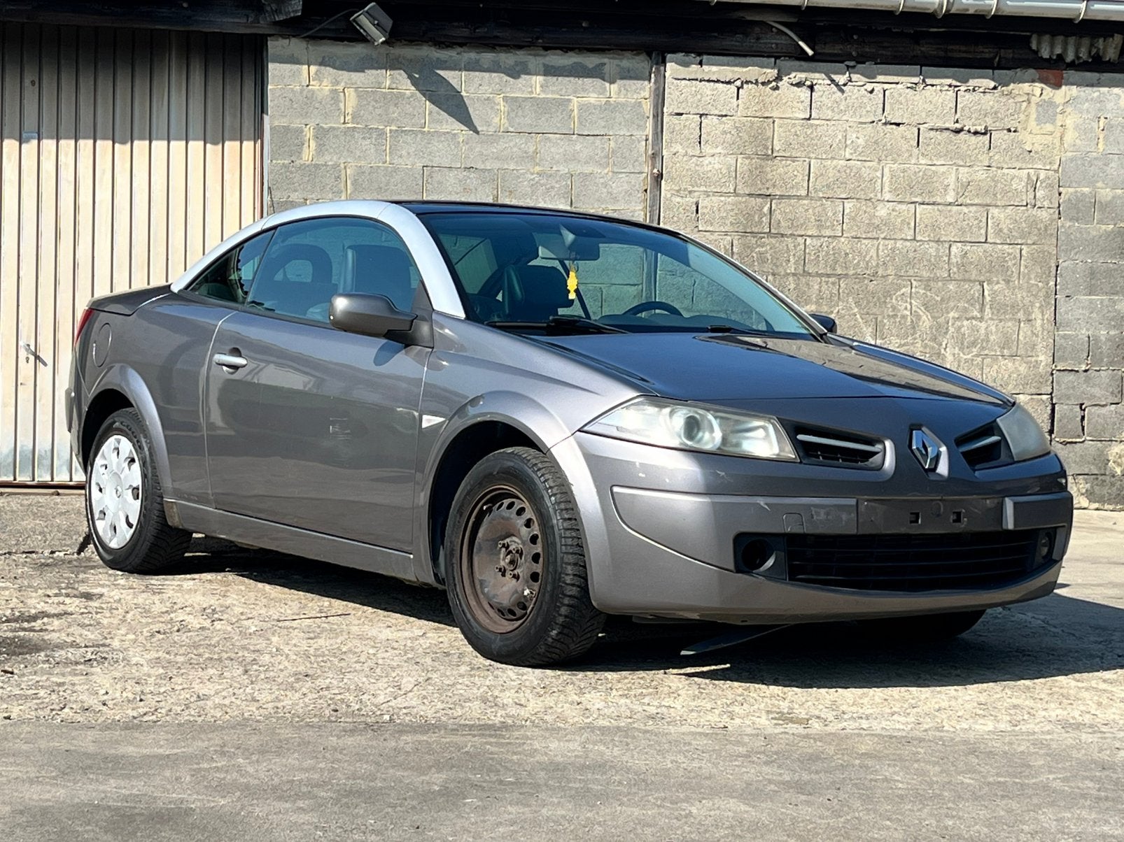 RENAULT MEGANE / 1.8 / Diesel / 218.545km, Autos, Argent ou Gris, Achat, Entreprise, Cabriolet