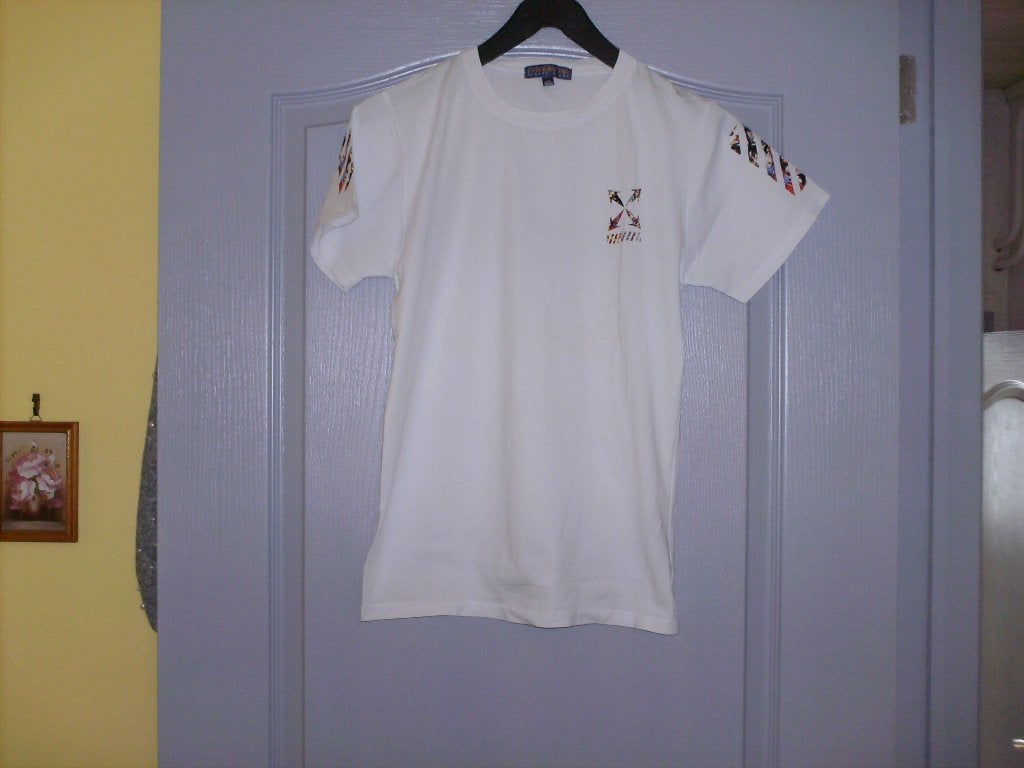 a vendre teeshirt enfant, Kinderen en Baby's, Kinderkleding | Maat 152, Ophalen of Verzenden, Zo goed als nieuw, Jongen, Overige typen