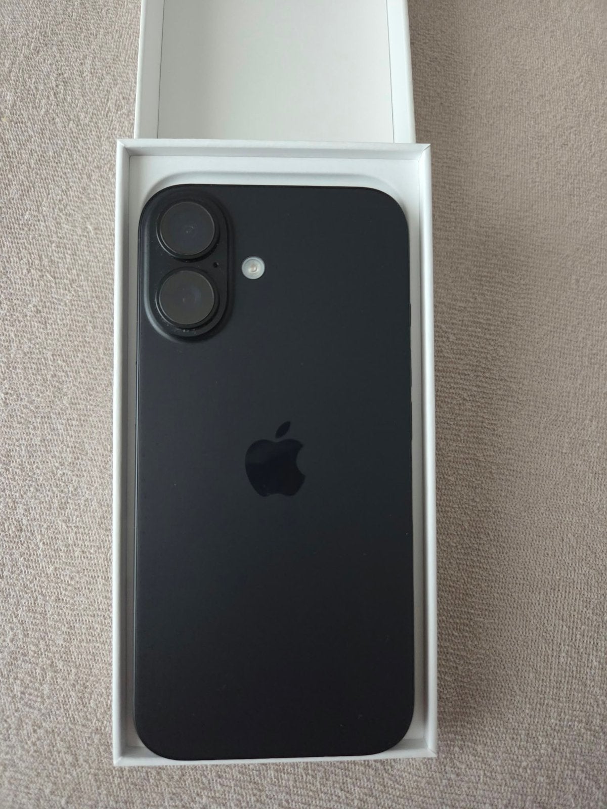 Iphone 16, Télécoms, Enlèvement, Comme neuf, 128 GB, IPhone 16