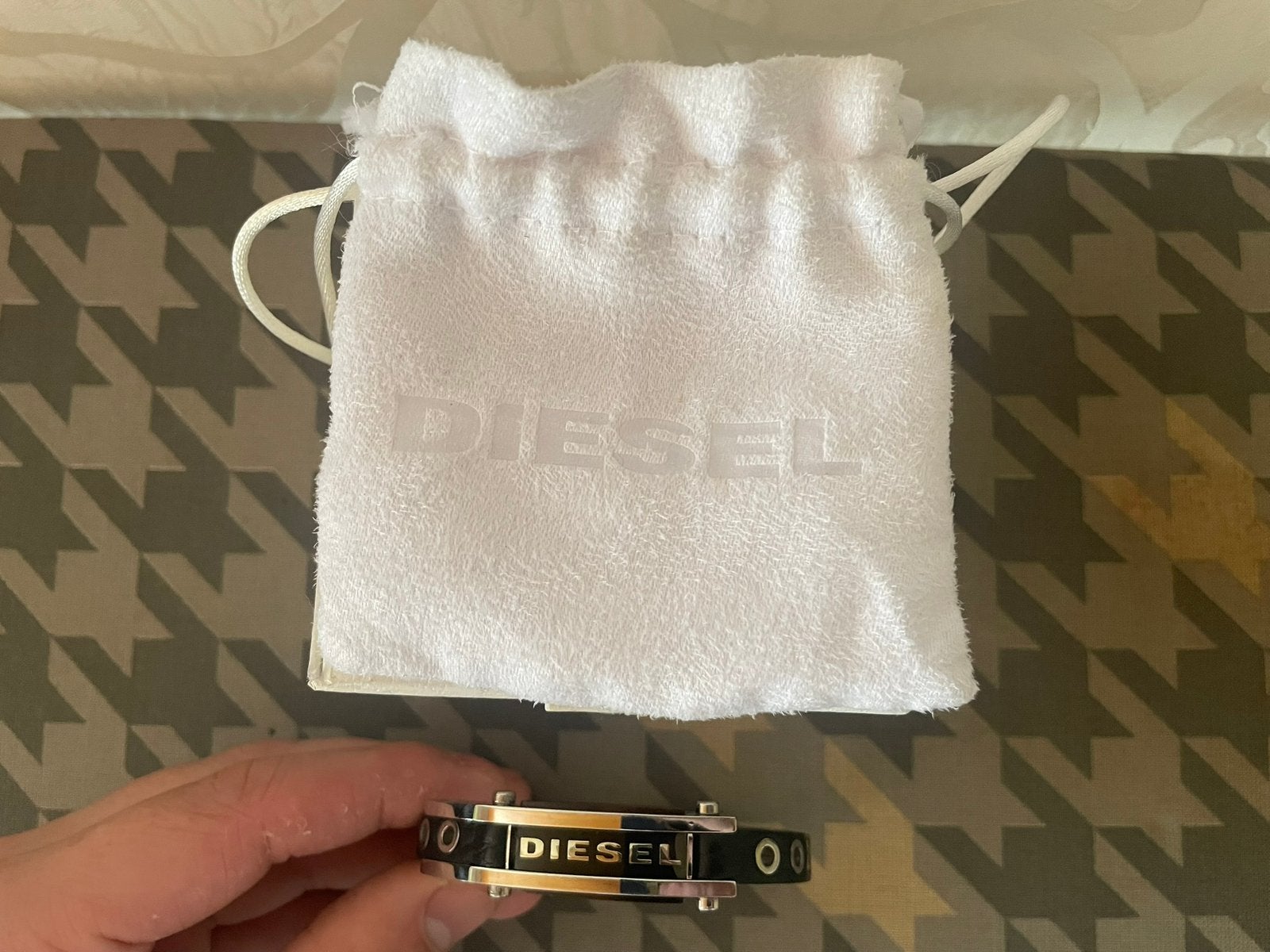Diesel armband - leer & staal - nieuwstaat, Handtassen en Accessoires, Armbanden, Ophalen, Zo goed als nieuw, Zwart, Leer