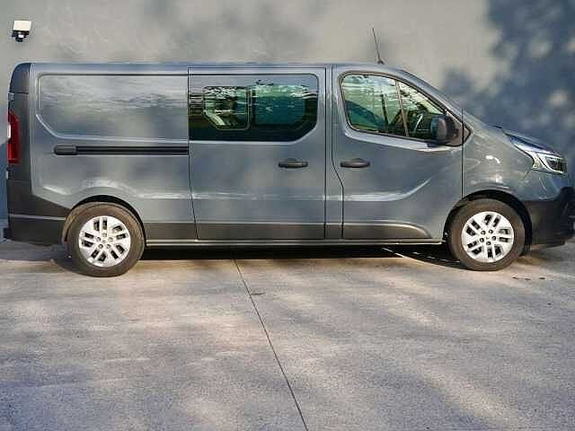 Renault Trafic 2.0 dCi 29 6 plaatsen lichte vracht, Auto's, https://public.car-pass.be/vhr/3f044d89-ccb2-4cfc-8062-b519fdd2fab2