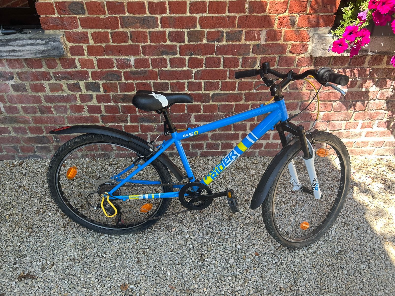 Blauwe mountainbike van B-Twin, Fietsen en Brommers, Ophalen, Gebruikt, Velgrem, 20 tot 24 inch