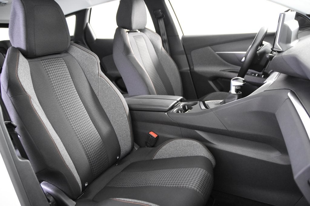 Peugeot 3008 Active 130, Achat, Euro 6, Entreprise, Boîte manuelle