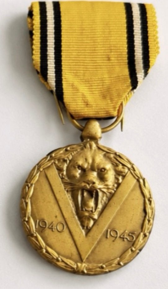 Médaille commémorative belge 1940-1945, Collections, Enlèvement ou Envoi, Armée de terre, Ruban, Médaille ou Ailes