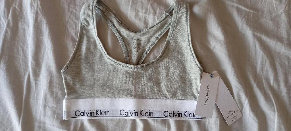 NIEUW grijze bralette unlined Calvin Klein maat XS, Kleding | Dames, Calvin Klein, Ophalen of Verzenden, Grijs, BH
