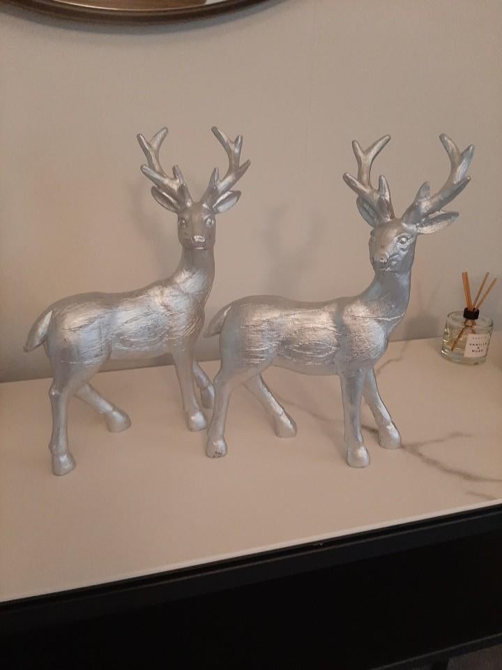 2 nieuwe zilverkleurige rendieren., Ophalen of Verzenden, Nieuw