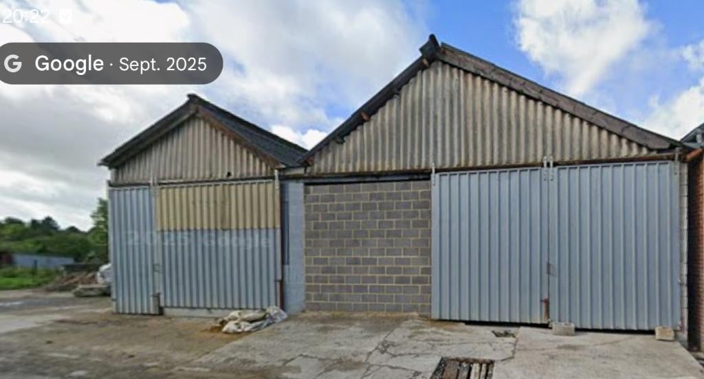 Parking ou stockage à louer pour caravane, camping car, ..., Province de Namur