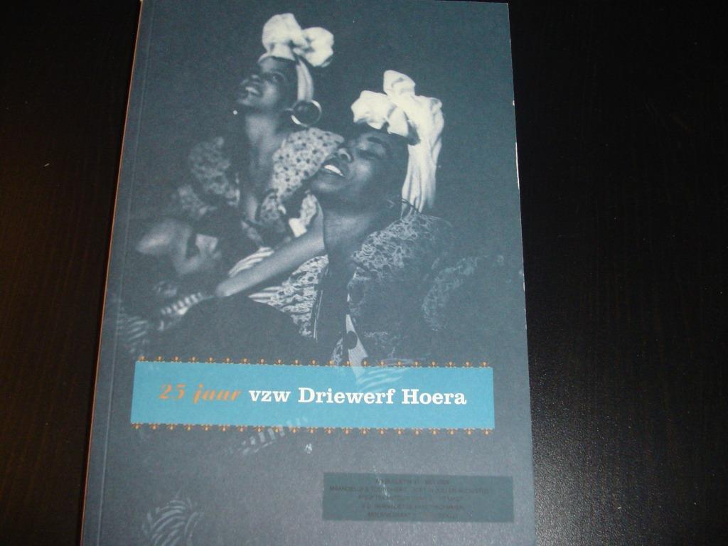 25 jaar vzw Driewerf Hoera, Boeken, Ophalen of Verzenden, Zo goed als nieuw