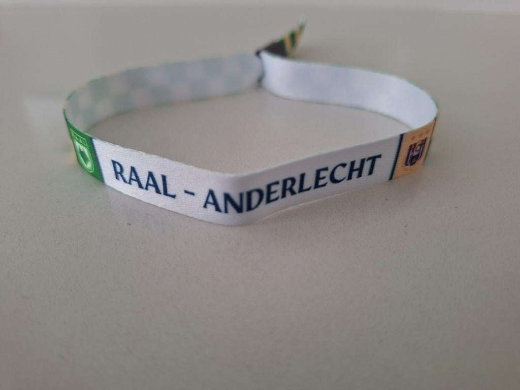 Bracelet VIP, RAAL, La Louviere, RSCA,  rsc Anderlecht, Collections, Articles de Sport & Football, Enlèvement, Comme neuf