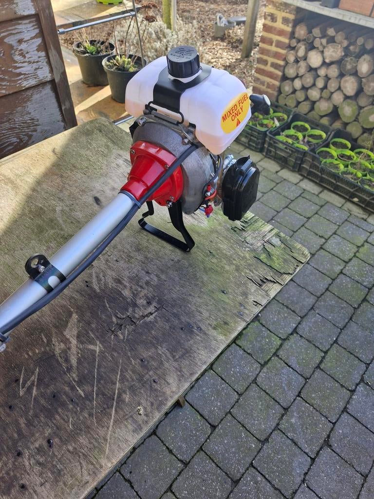 Professionele bosmaaier/trimmer .nwe staat!, Ophalen