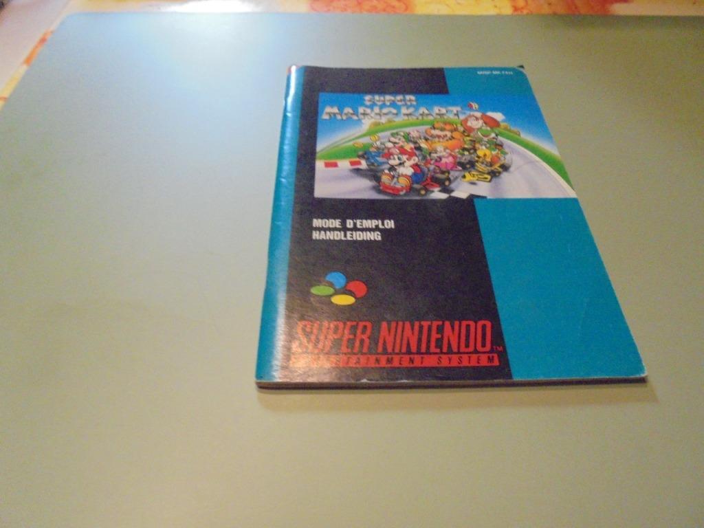 Super Mario Kart SNES Manual SNSP-MK-FAH (orig), Games en Spelcomputers, Ophalen of Verzenden, Gebruikt