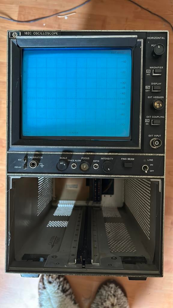 HP 182C Oscilloscope, Ophalen, Gebruikt