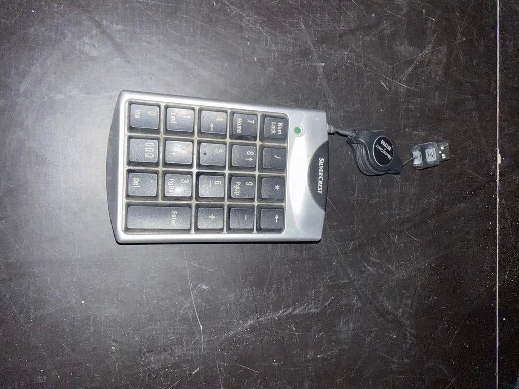 Numeriek toetsenbord, Computers en Software, Toetsenborden, Ophalen of Verzenden, Numeriek, Gebruikt, Bedraad