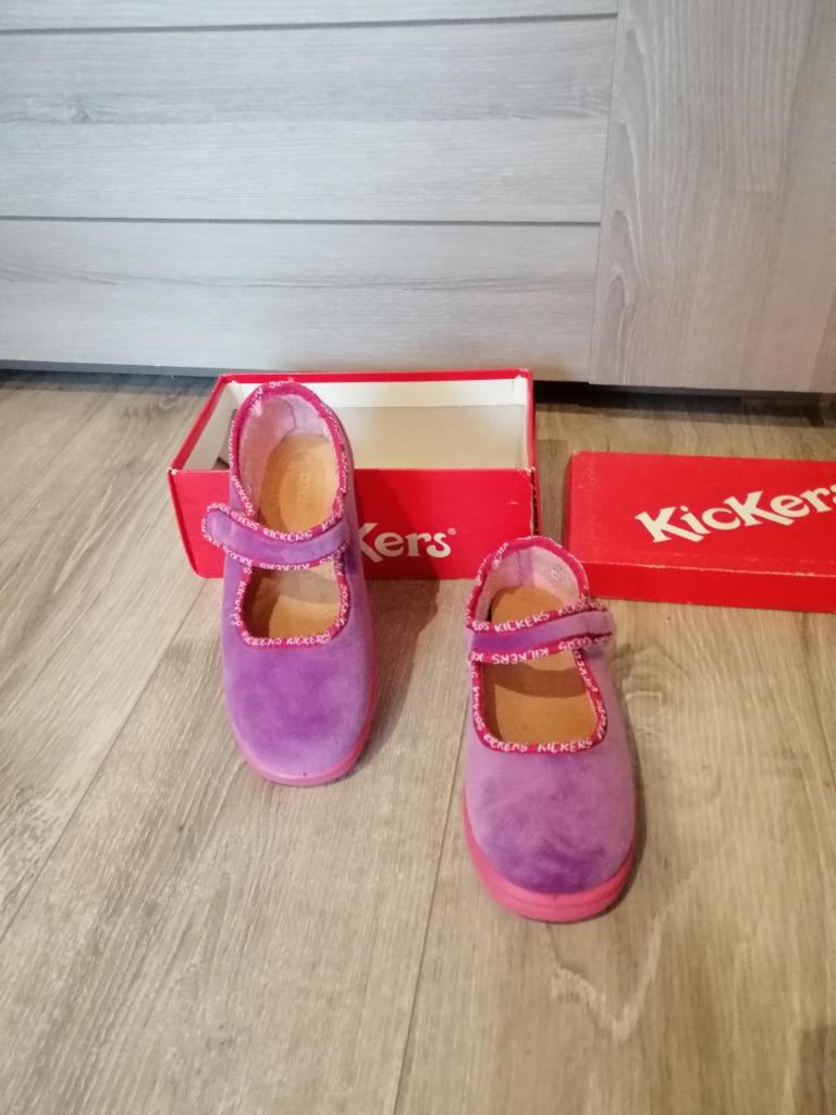 Kickers pantoffels maat 33, Ophalen, Schoenen, Zo goed als nieuw, Meisje