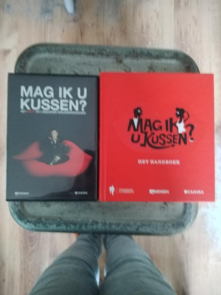 Mag ik u kussen pakket, Cd's en Dvd's, Vanaf 12 jaar, Ophalen of Verzenden, Zo goed als nieuw, Non-fictie