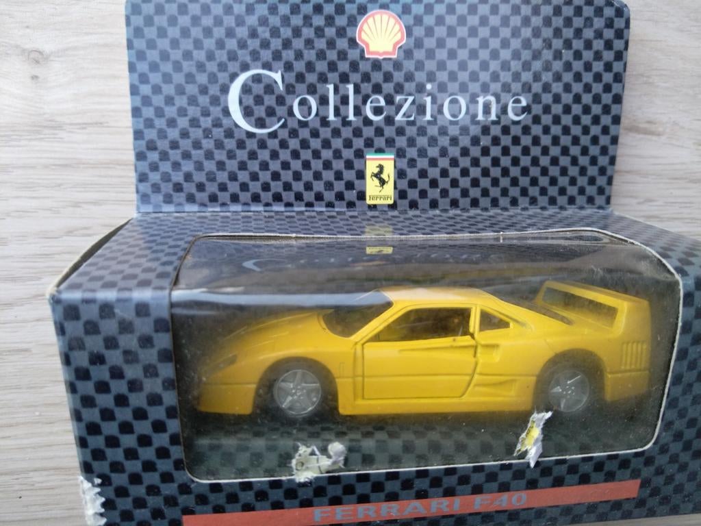 Schaalmodel Ferrari F40 (1/40), Hobby en Vrije tijd, Modelauto's | 1:43, Zo goed als nieuw, Auto, Overige merken, Ophalen of Verzenden