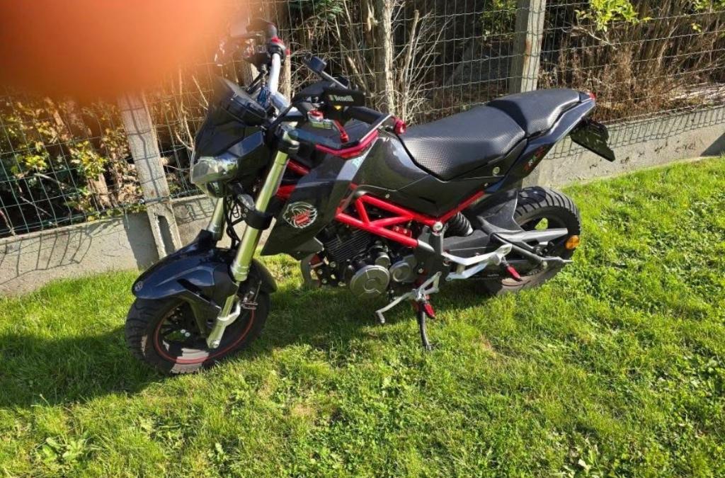 Ils vont 125cc benelli, Motoren, Particulier, 125 cc, 11 kW of minder, 1 cilinder