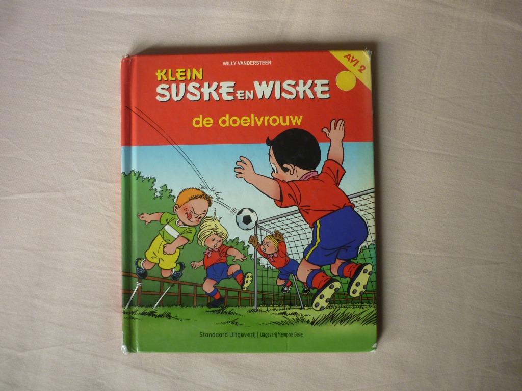 Junior Suske en Wiske : De doelvrouw - Dirk Nielandt, Non-fictie, Ophalen of Verzenden, Gelezen, Dirk Nielandt