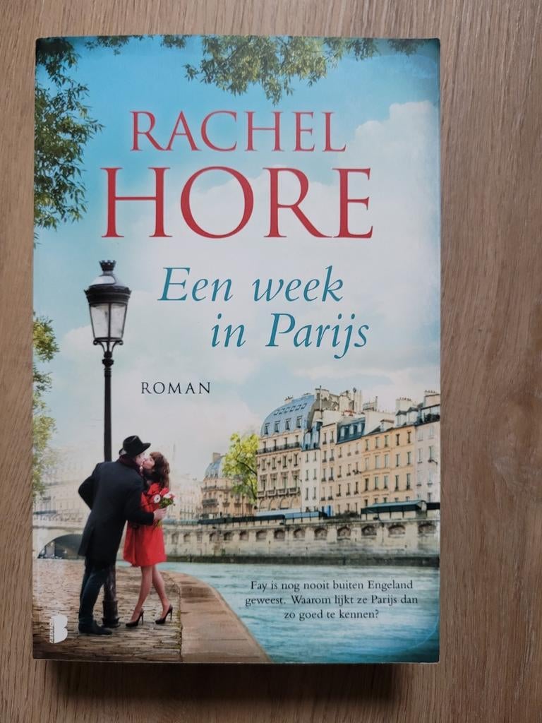 Rachel Hore - Een week in Parijs, Ophalen of Verzenden, Zo goed als nieuw, Rachel Hore