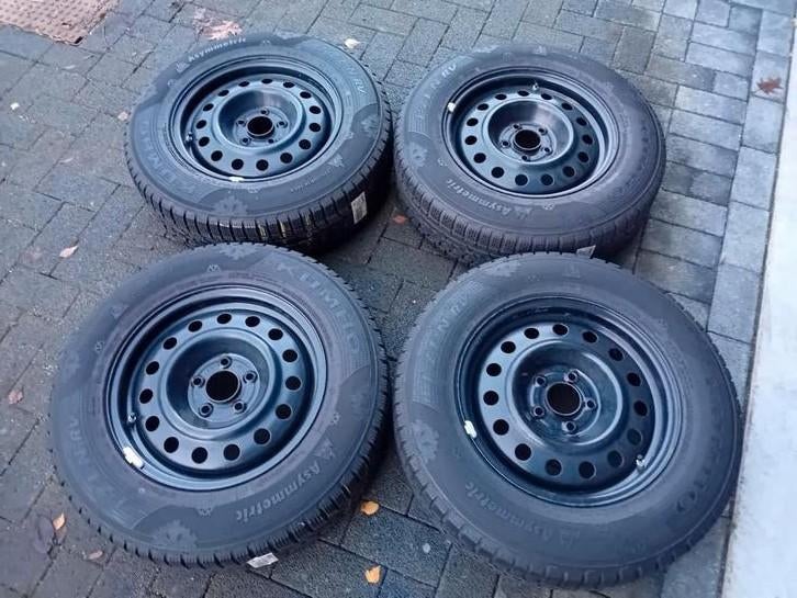 Winterbanden velgen Kia Sportage 16inch 5x114 TPMS 8mm ❄️, Ophalen, Gebruikt, Kia