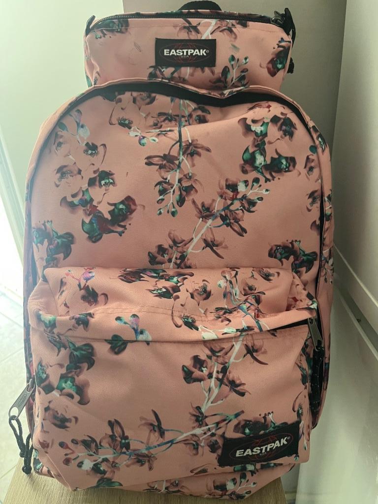 Sac à dos et plumier Eastpak TB état:comme neuf., Enlèvement, Comme neuf