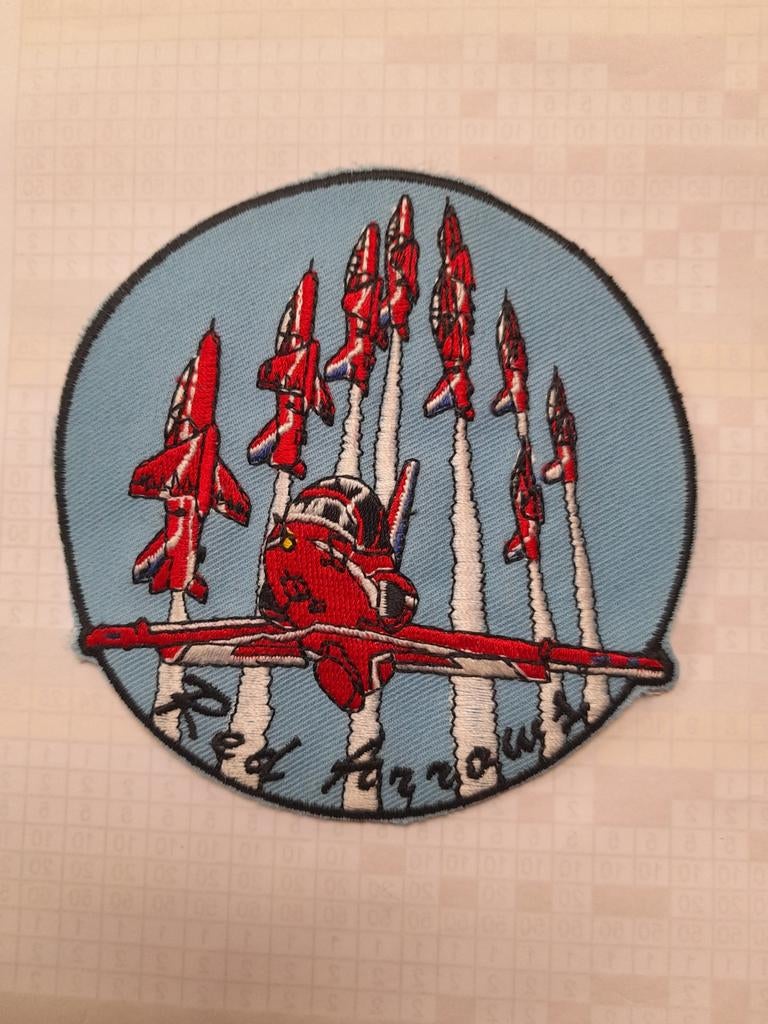 Sqn badge red arrows UK, Verzenden