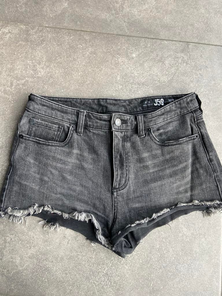 Jeansshort nieuw Armani Exchange 29, Vêtements | Femmes, Enlèvement ou Envoi