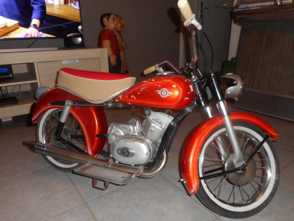 Kermis moto Hennecke Sachs, Enlèvement