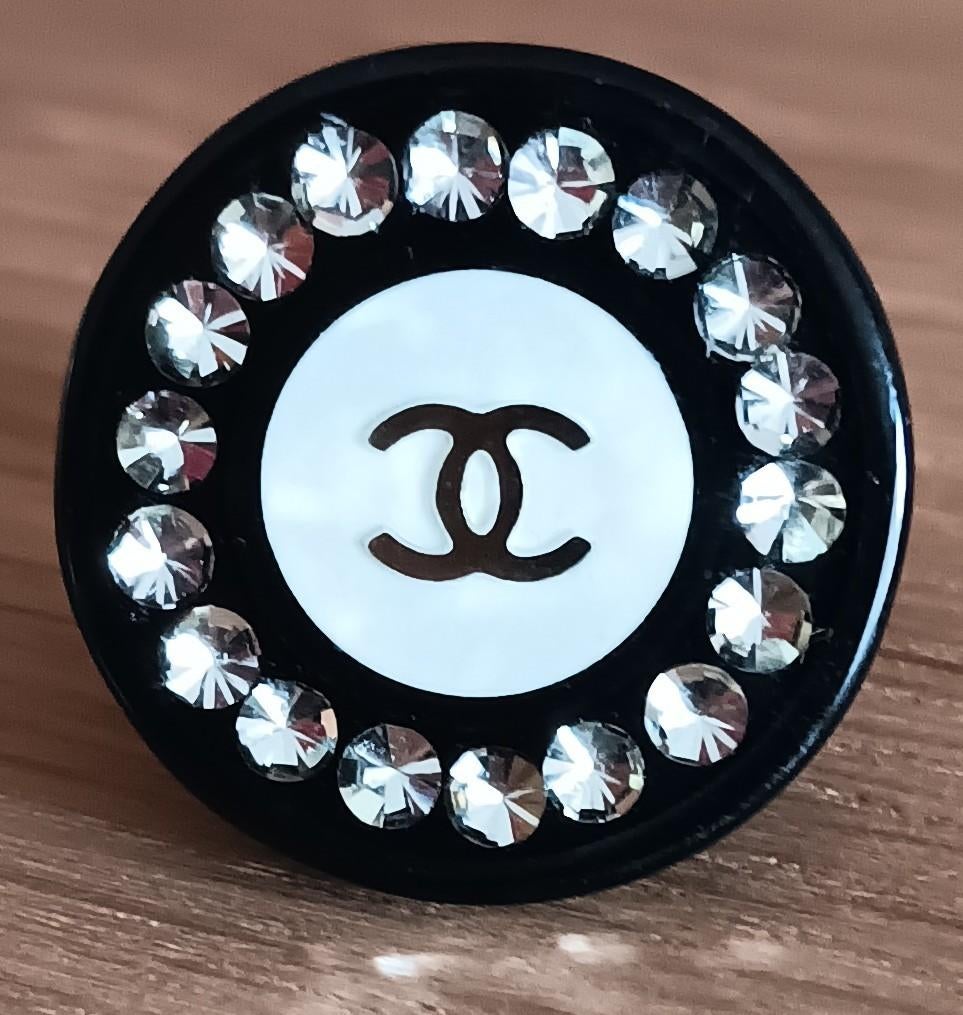 Chanel ring, Handtassen en Accessoires, Ringen, Ophalen, Zo goed als nieuw, Zwart, Dame