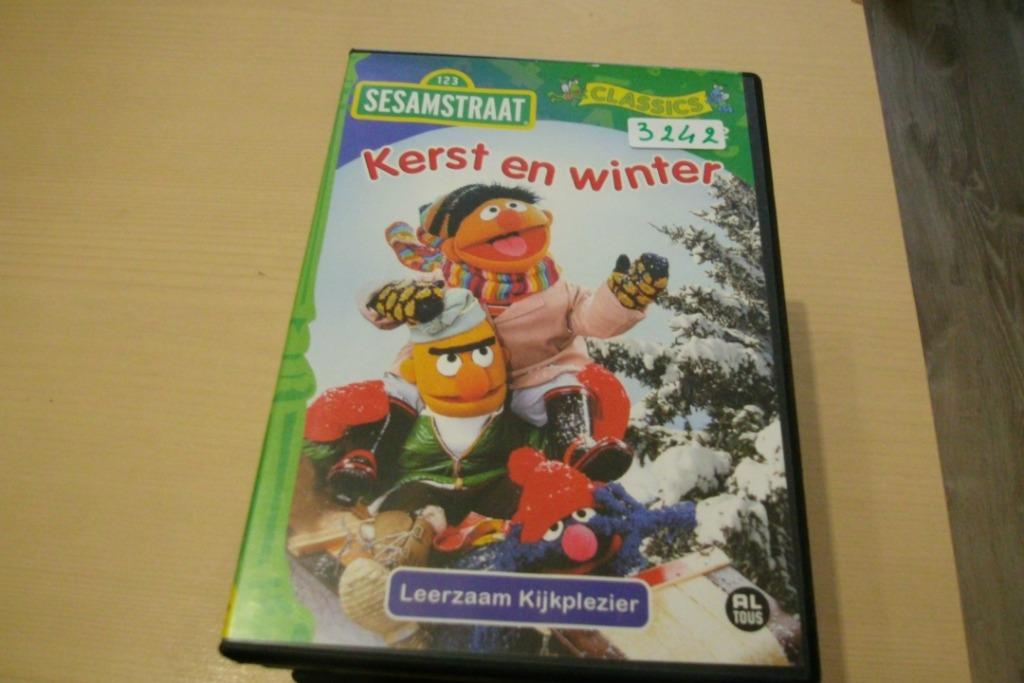 sesamstraat 3 dvd's apart te verkrijgen, Enlèvement ou Envoi