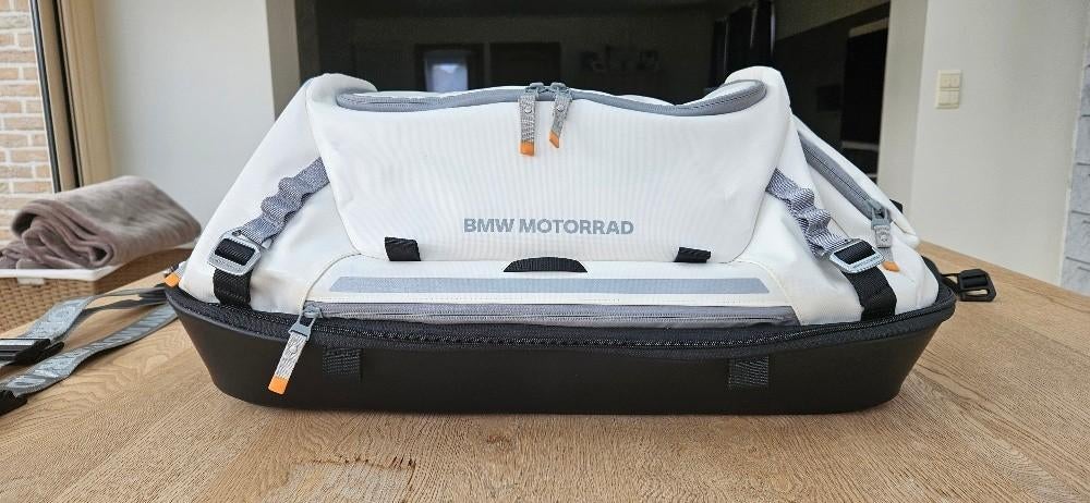 BMW MOTORRAD REISTTAS WIT 50 - 60 L, Motoren, Ophalen of Verzenden