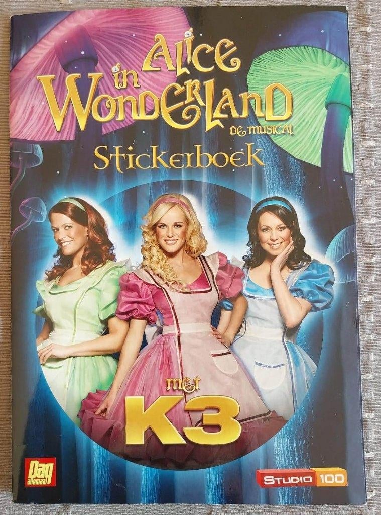 K3 Stickerboek Alice in Wonderland, Ophalen of Verzenden, Zo goed als nieuw, Overige typen