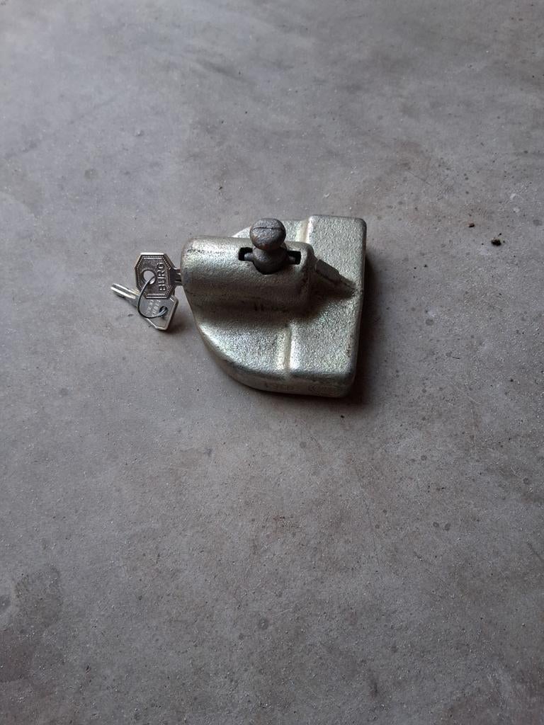 Disselslot, Ophalen
