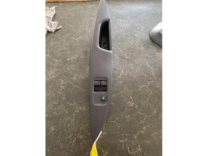 Commutateur vitre électrique d'un Mitsubishi Mirage, -, 3 mois de garantie, Utilisé, Mitsubishi