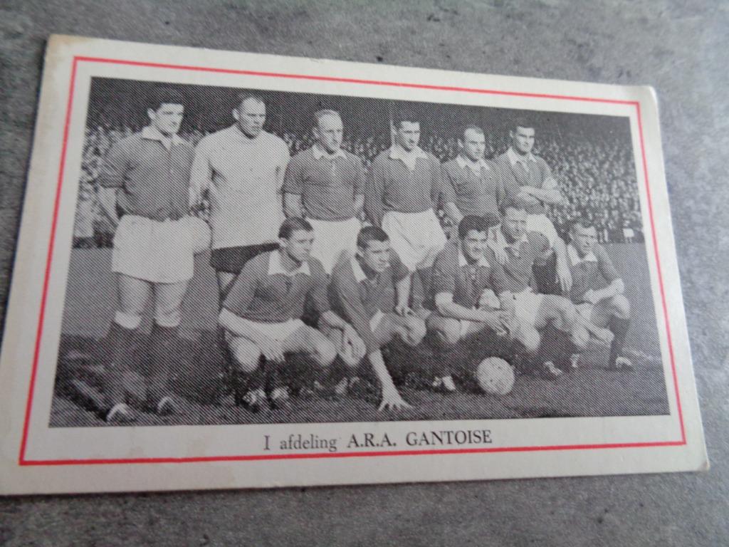 VOETBAL TEAM AA GENT  jaren 60  zeldzame kaart, Verzenden