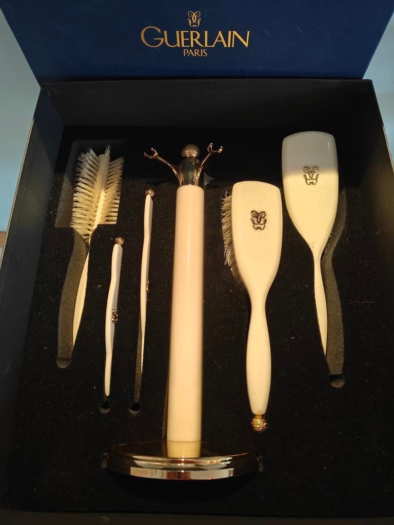 Set de luxe Guerlain, Enlèvement ou Envoi, Neuf