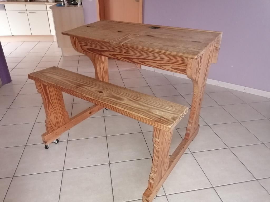 Massief houten lessenaar, Ophalen
