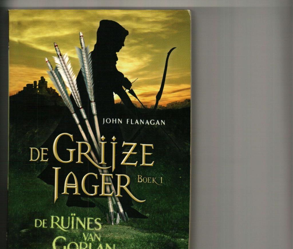 De grijze jager de ruïnes van Gorlan boek 1 Flanagan, Boeken, Ophalen of Verzenden, Zo goed als nieuw