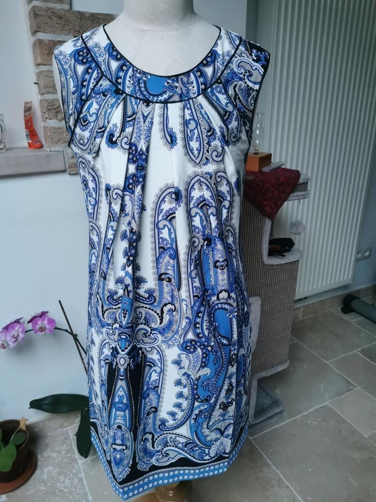 Mooi Italiaans zomer kleedje van Tessuto, Kleding | Dames, Blauw, Maat 42/44 (L), Ophalen of Verzenden, Zo goed als nieuw